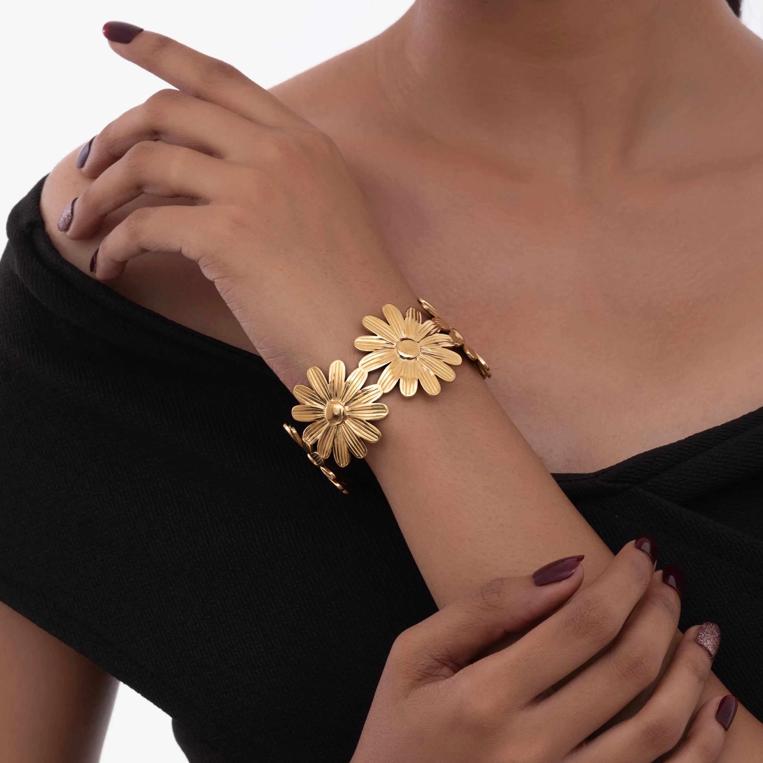 Big Blossom Flower Bracelet