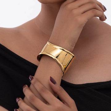 Chunky Golden Cuff
