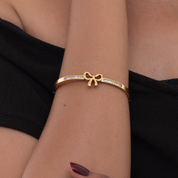 Stone-Studded Ribbon Bracelet