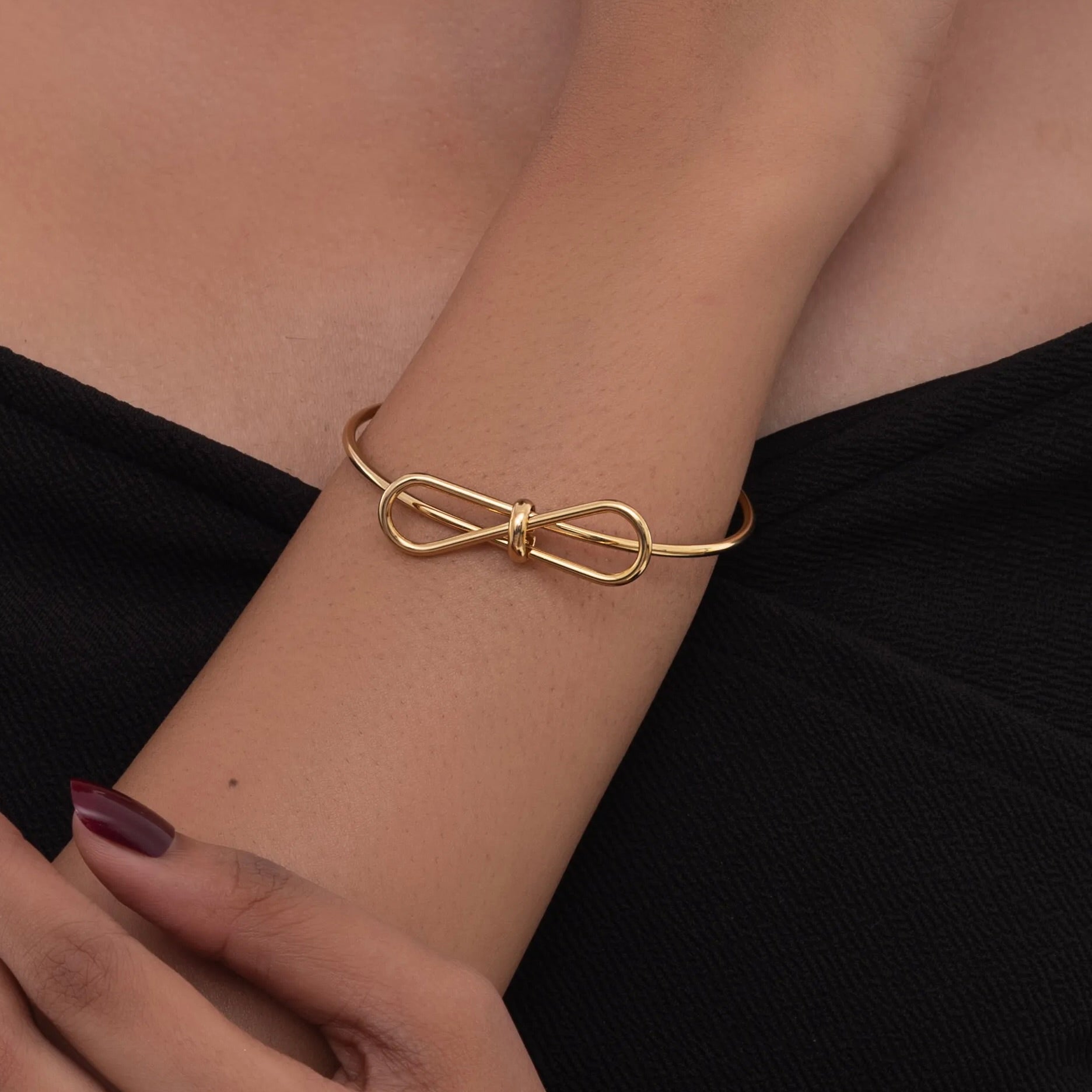 Classic Bow Bracelet