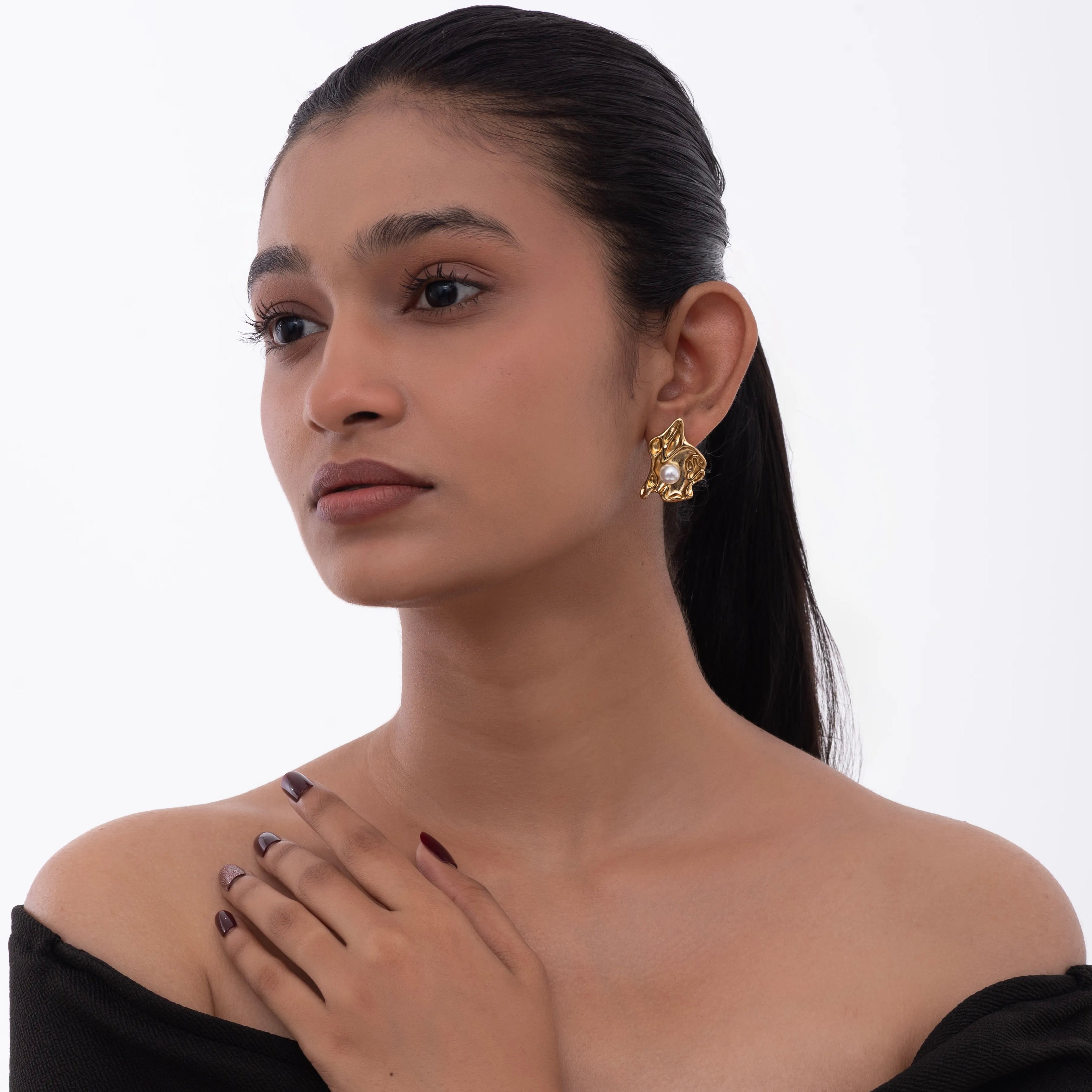 Radiant Single Pearl Designer Earrings