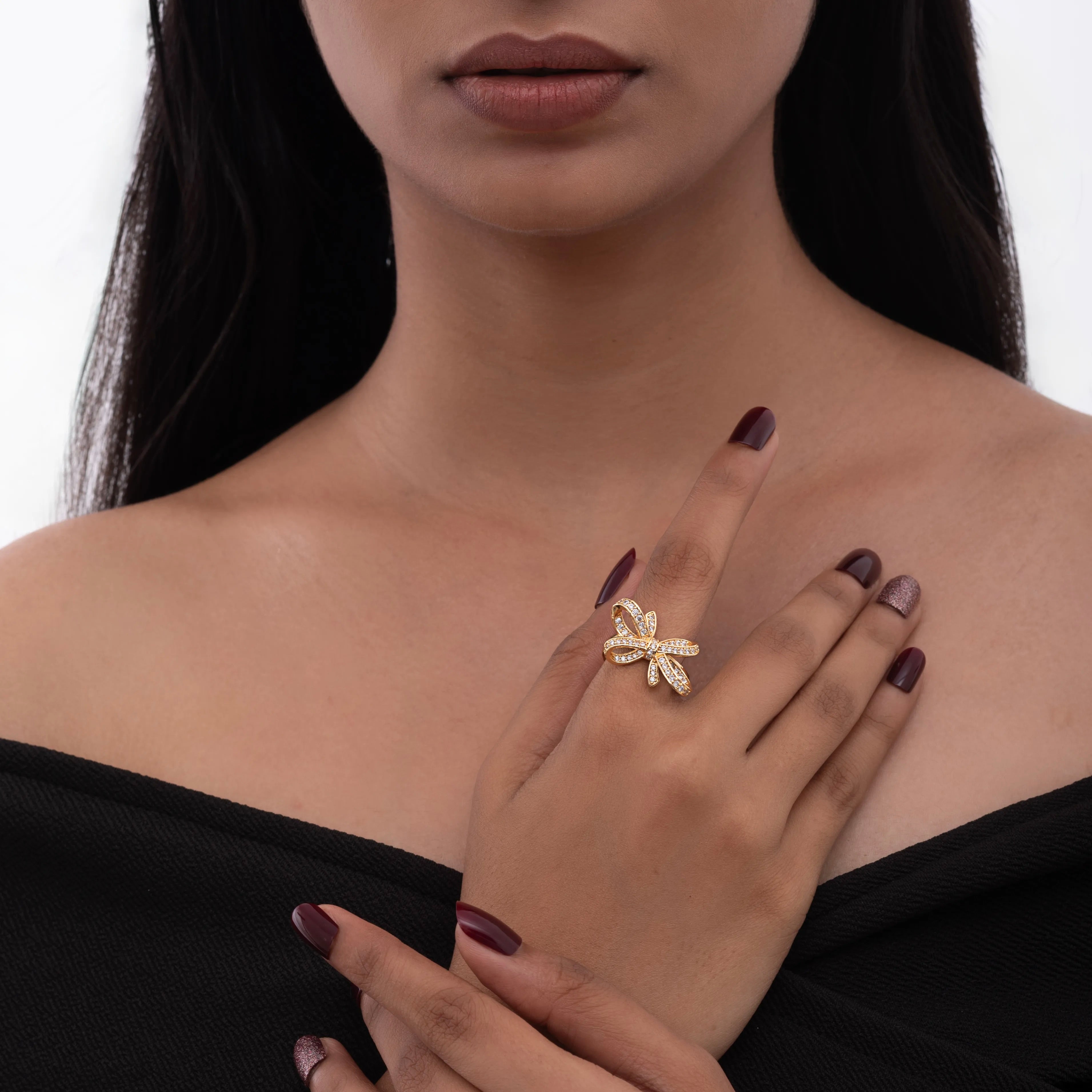 Chic Crystal Ribbon Ring