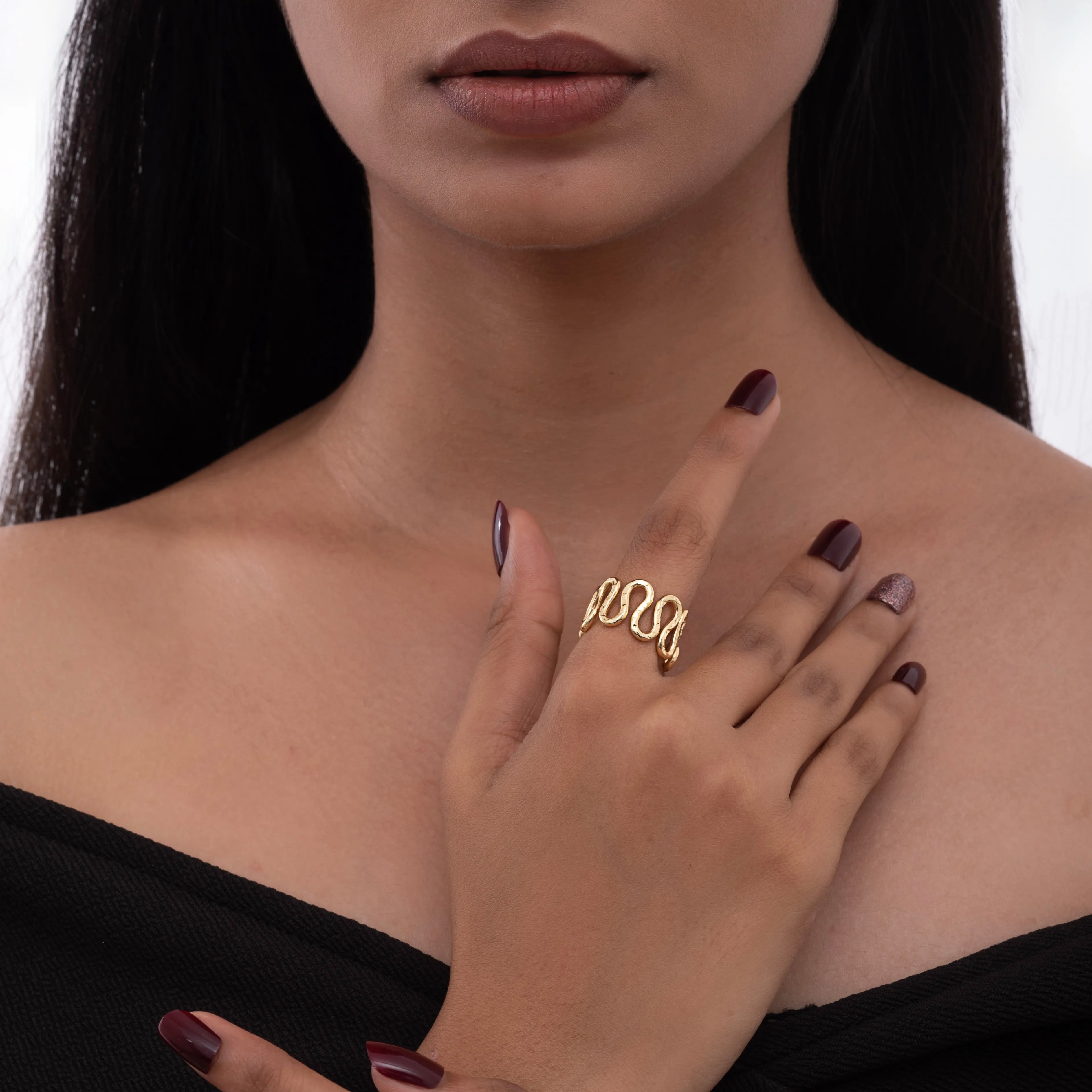 Golden Curly Wave Ring