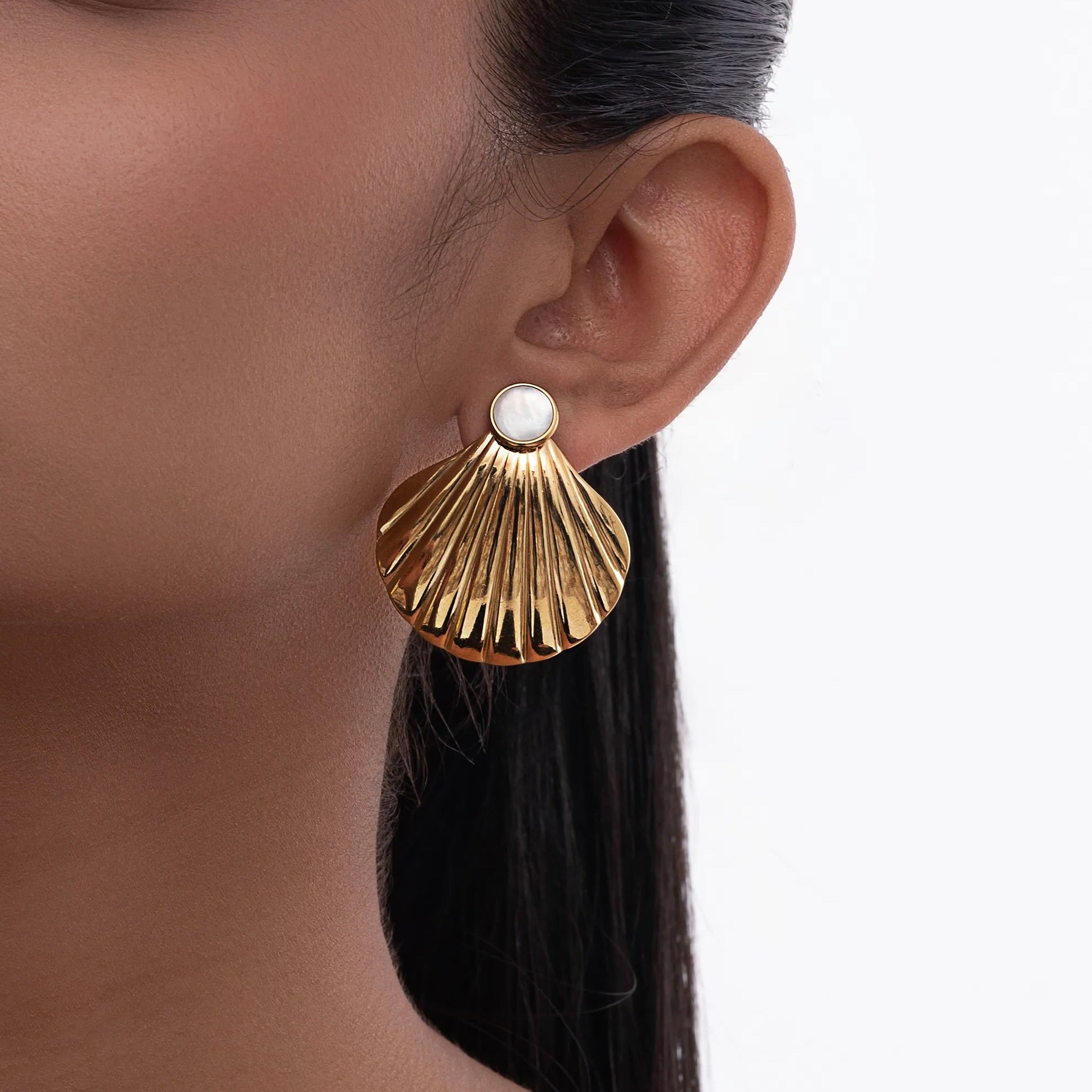 Shimmering Seashell Earings