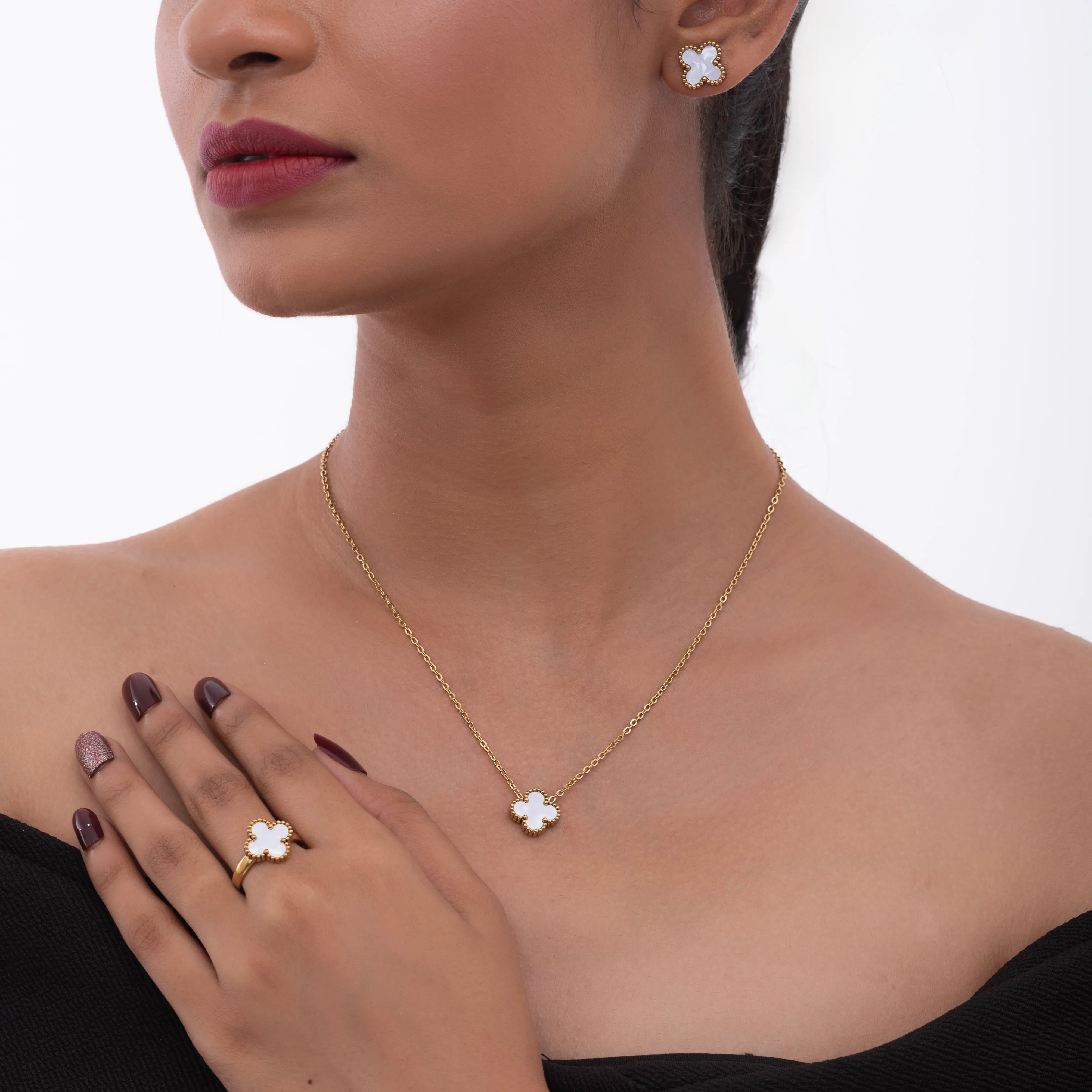 White Clover Trio Jewelry Set