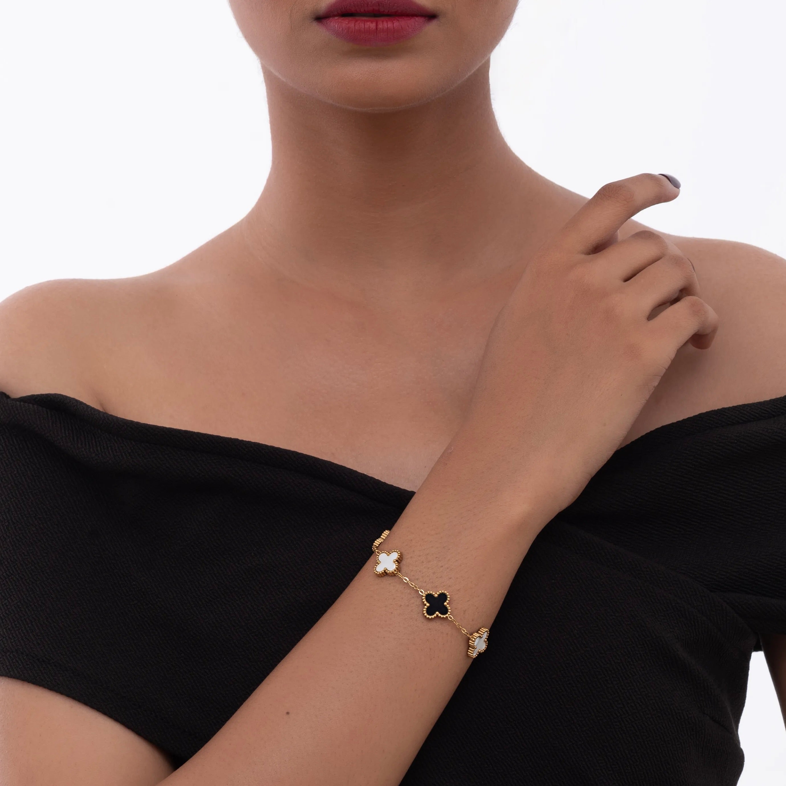 Black & White Clover Bracelet