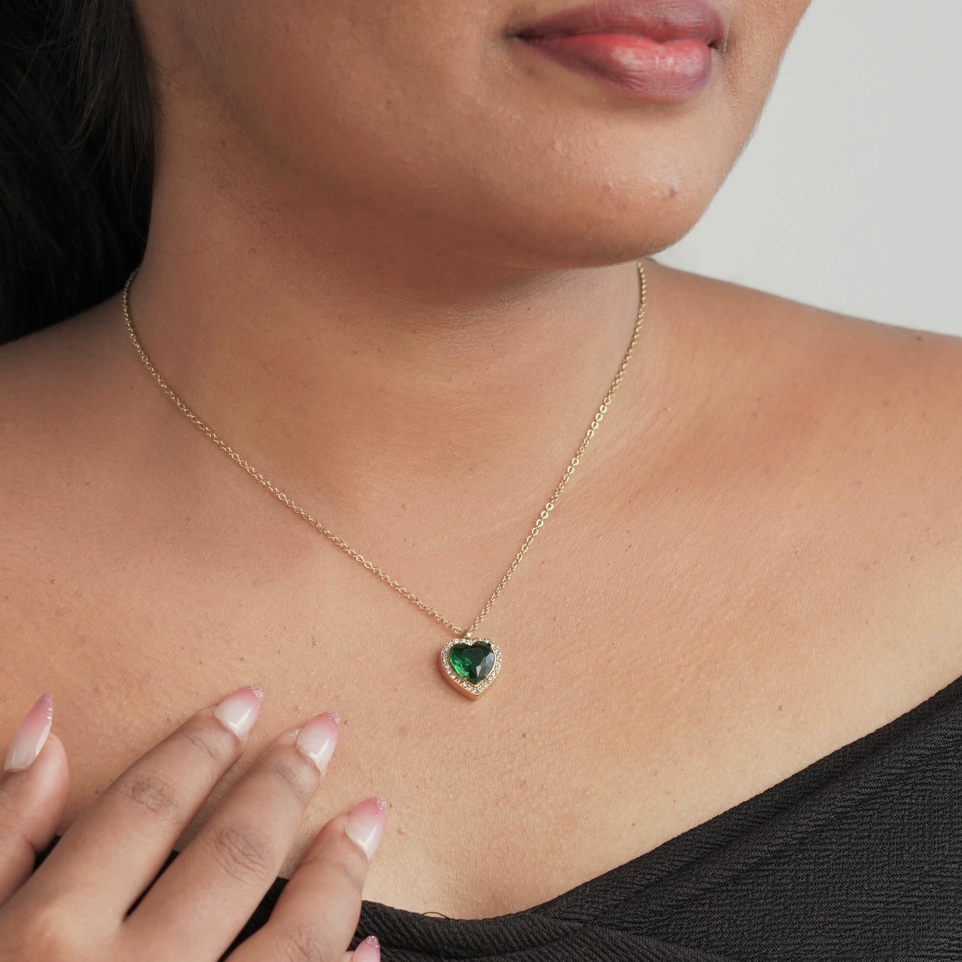 Luxe Emerald Heart Necklace